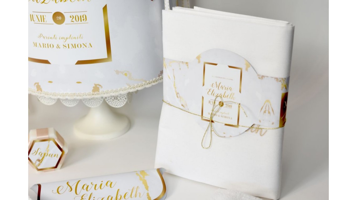 Trusou botez pentru fete in alb si gold, elegant si modern, White and gold 4